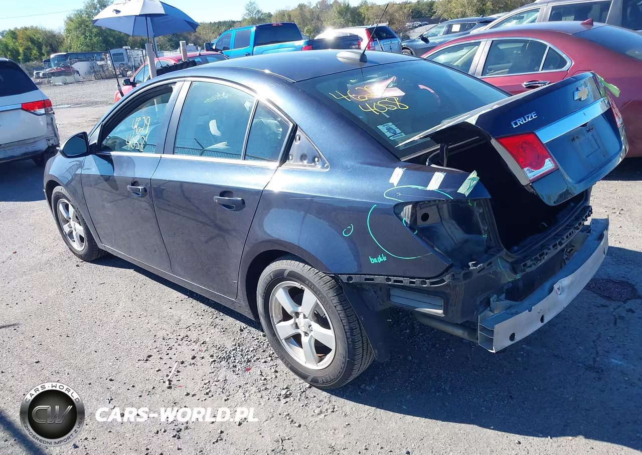 2016 Chevrolet Cruze Limited 1Lt Auto VIN:1G1PE5SB0G7135047 - 3