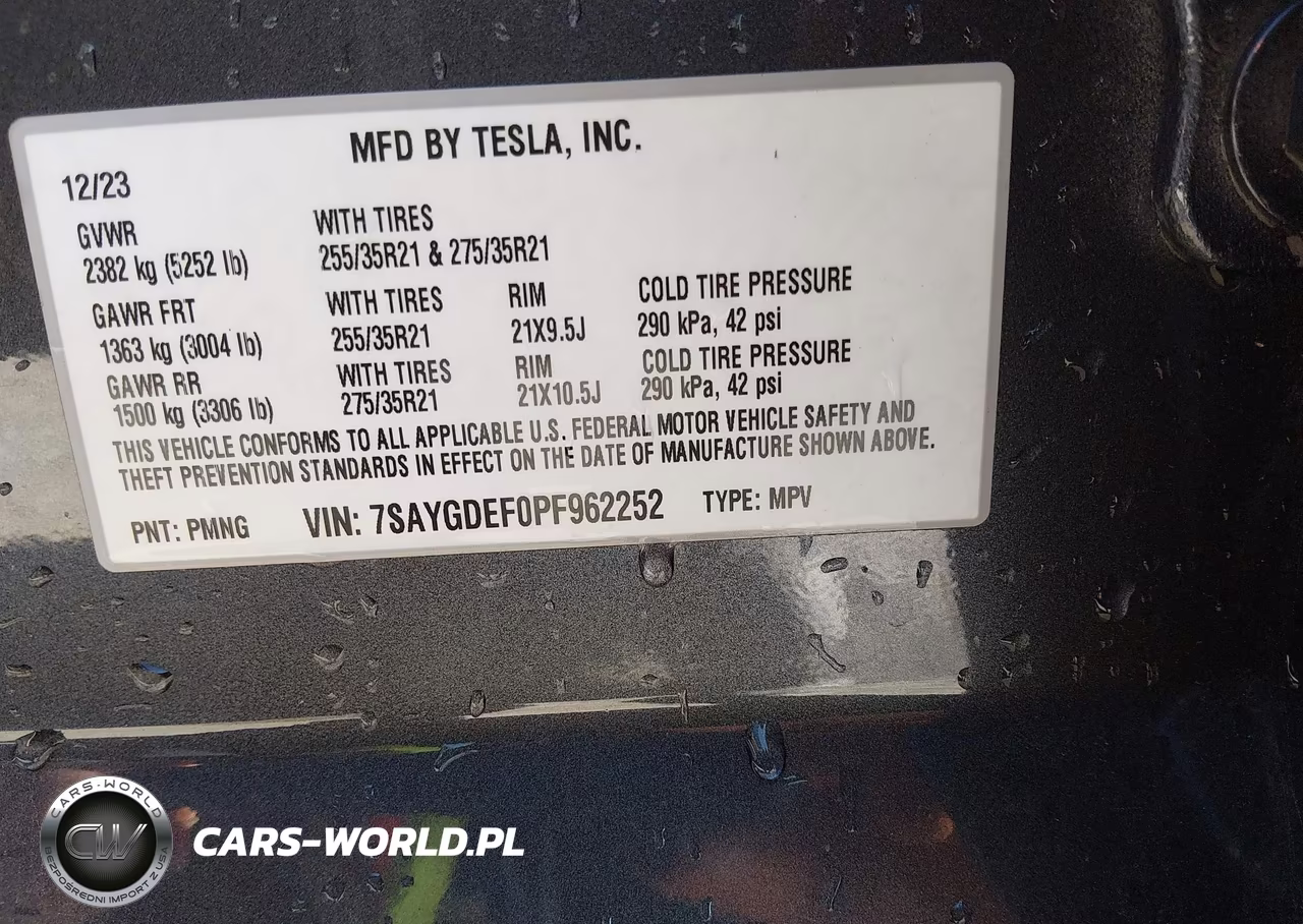 2023 Tesla Model Y Performance Dual Motor All-Wheel Drive VIN:7SAYGDEF0PF962252 - 9