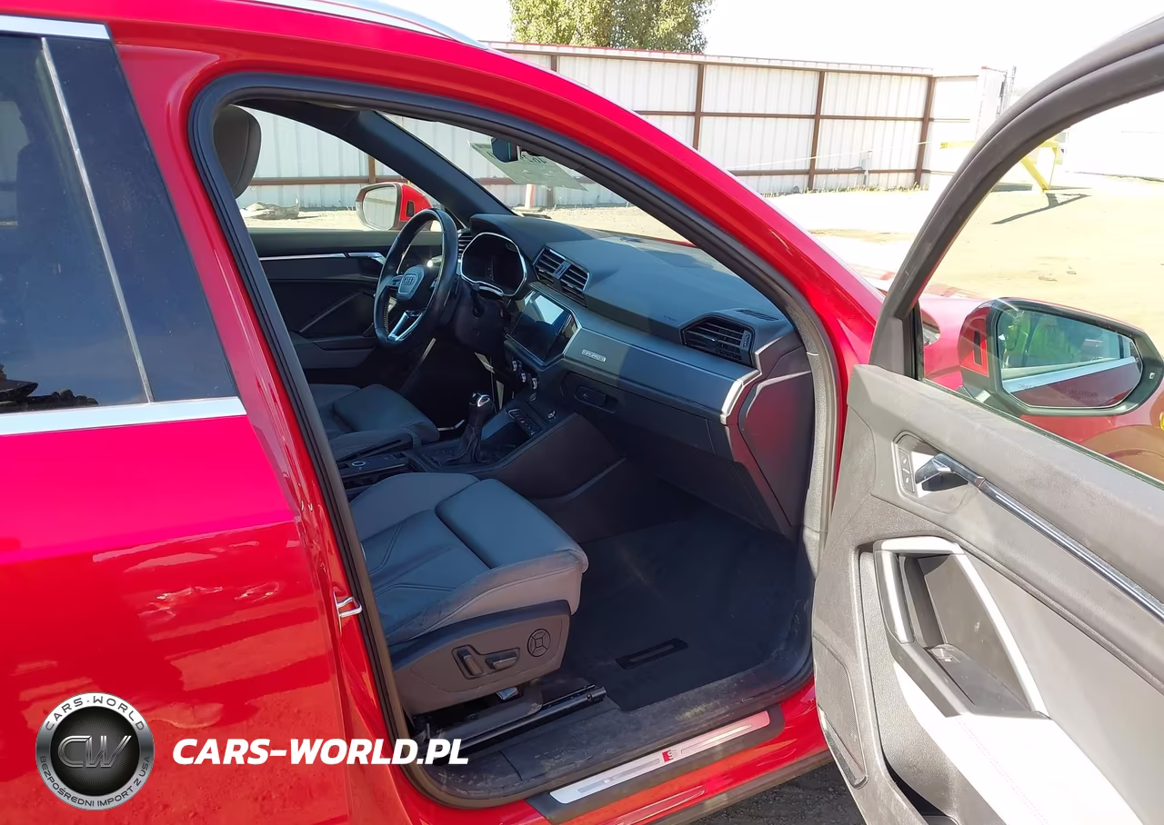 2020 Audi Q3 Prestige 45 Tfsi S Line Quattro Tiptronic VIN:WA1FECF39L1006001 - 5