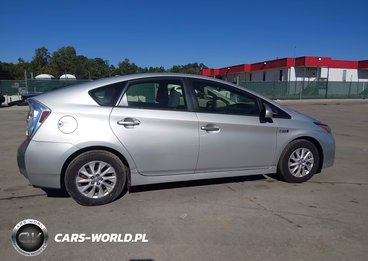 2013 Toyota Prius Plug-In VIN:JTDKN3DP3D3036241 - 17