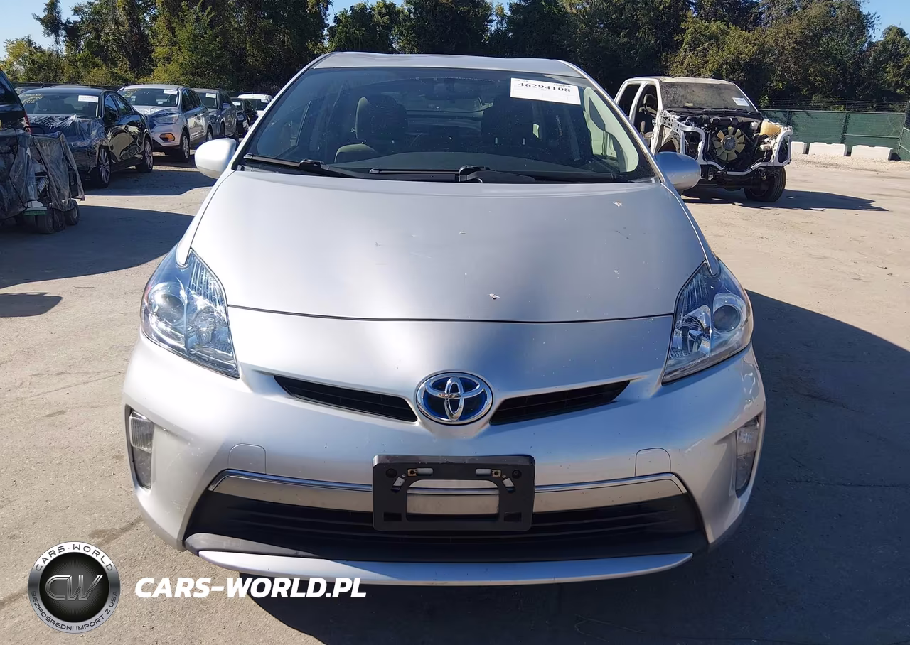 2013 Toyota Prius Plug-In VIN:JTDKN3DP3D3036241 - 6