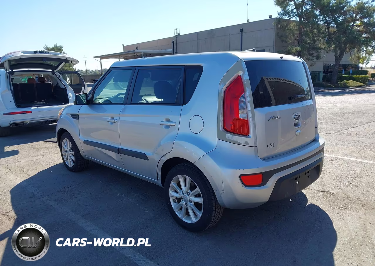 2012 Kia Soul + VIN:KNDJT2A67C7415614 - 3