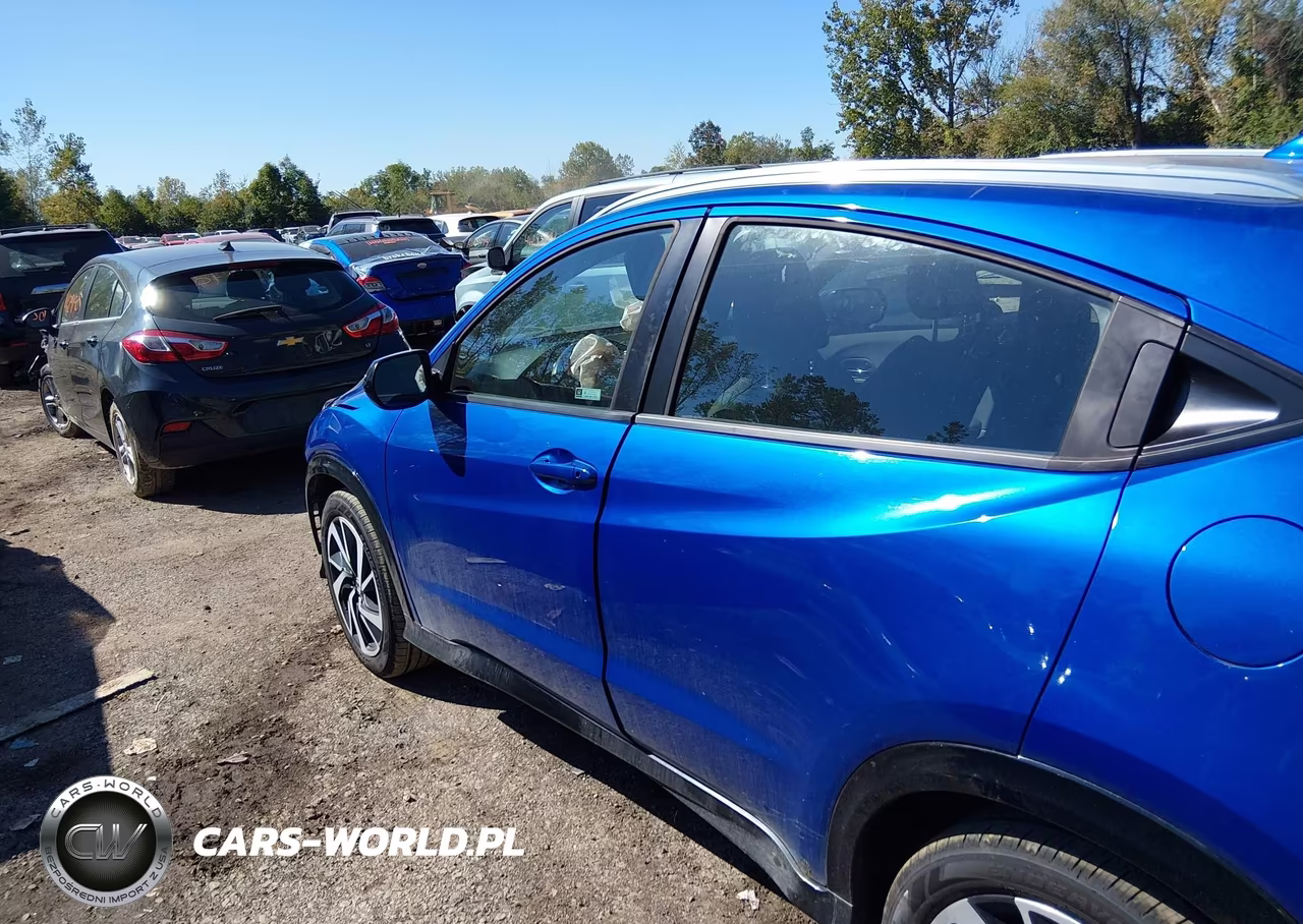 2019 Honda Hr-V Sport VIN:3CZRU6H11KG706155 - 15