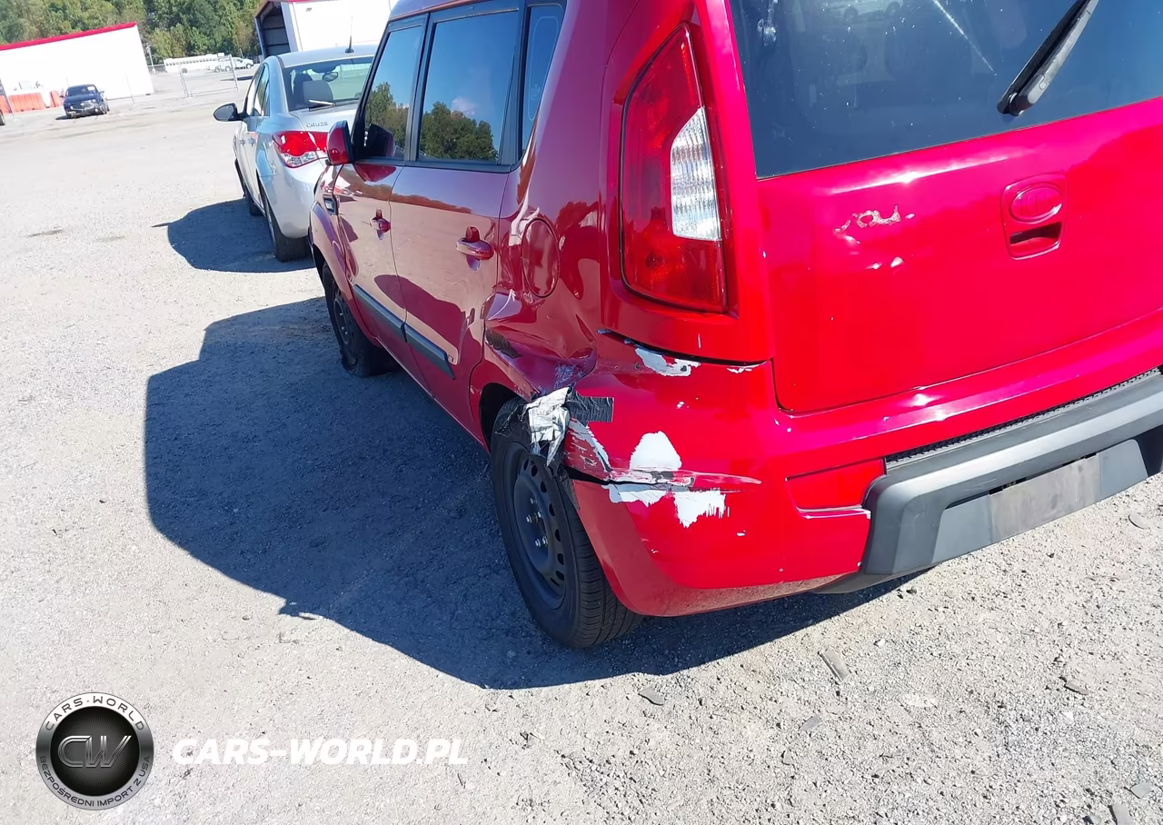 2013 Kia Soul VIN:KNDJT2A55D7576570 - 6