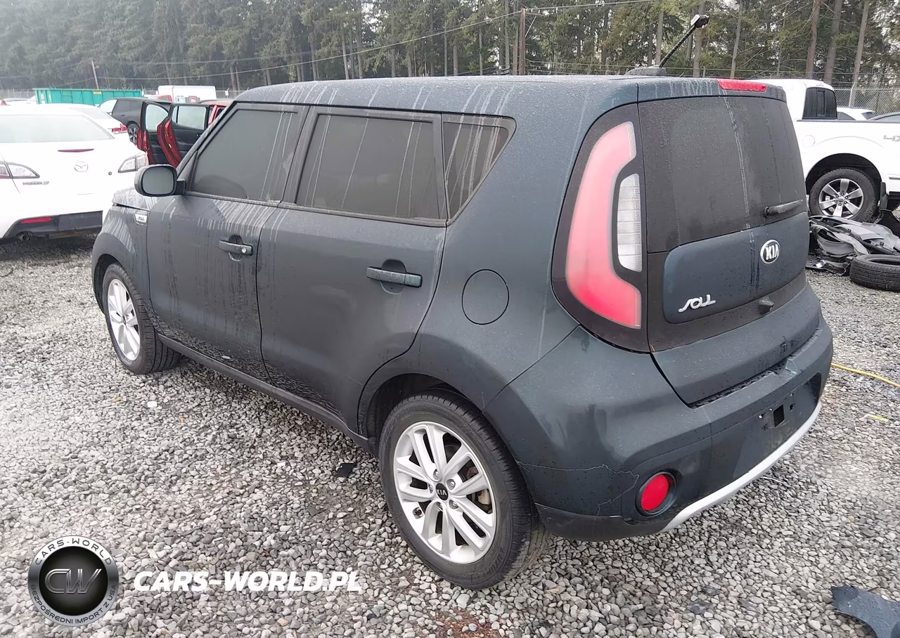 2017 Kia Soul + VIN:KNDJP3A51H7473579 - 3