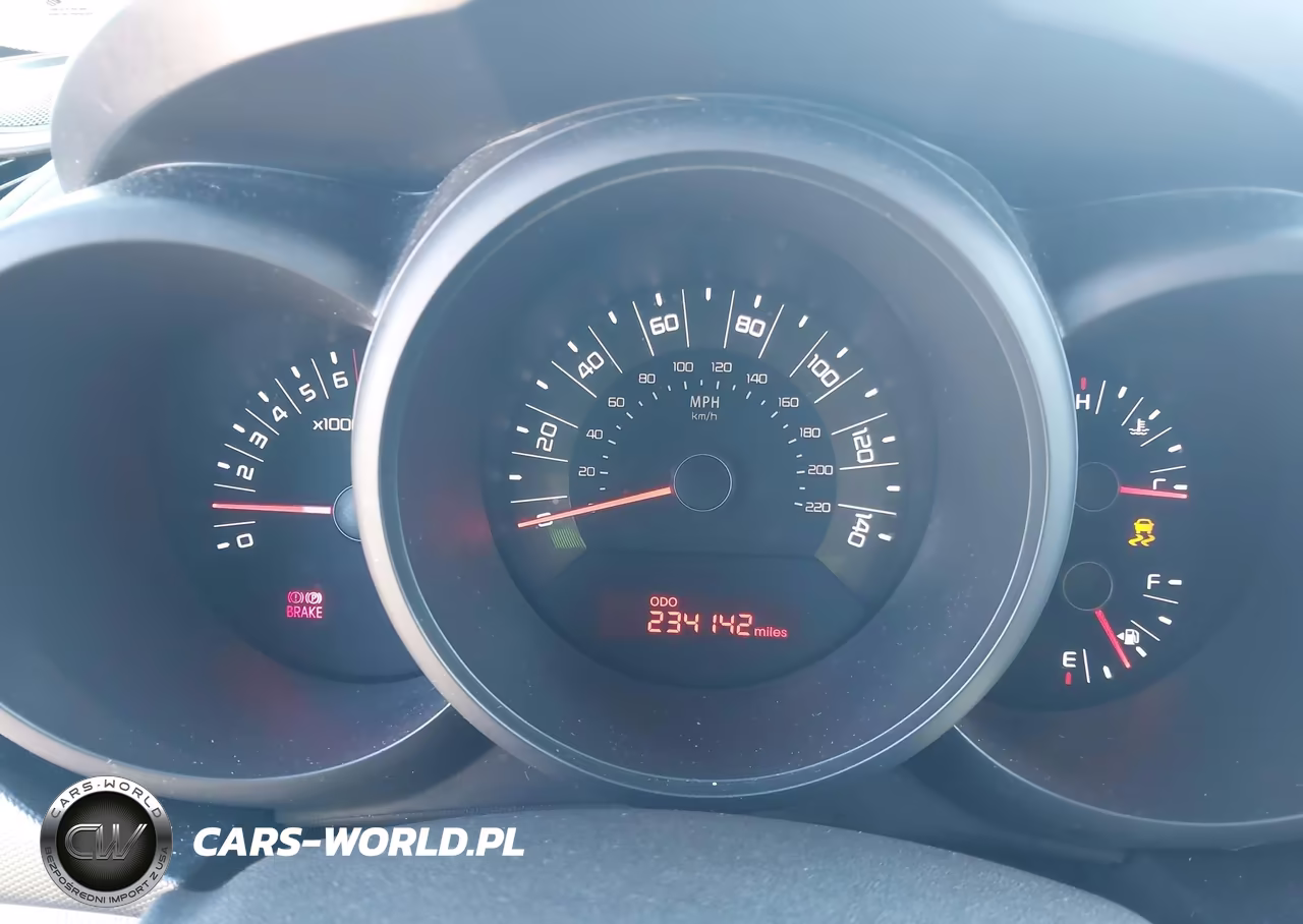 2011 Kia Soul VIN:KNDJT2A14B7285438 - 7
