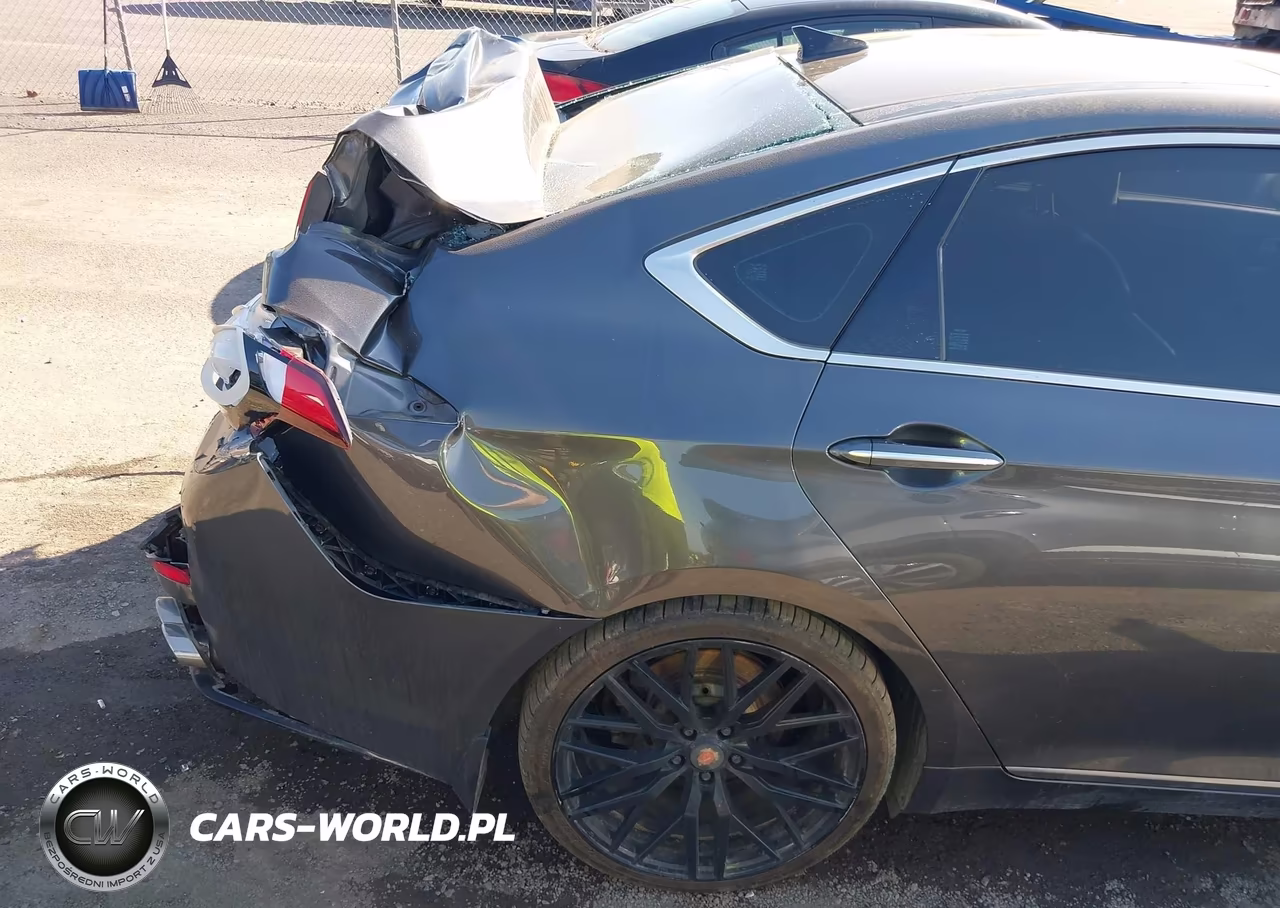 2018 Genesis G80 5.0 Ultimate VIN:KMHGN4JF2JU250808 - 19