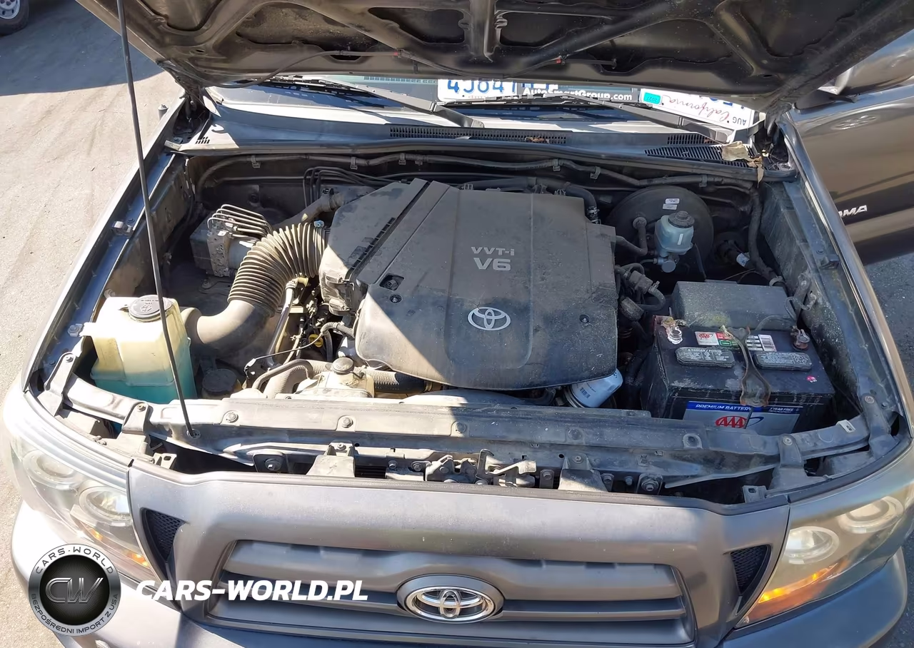 2010 Toyota Tacoma Prerunner V6 VIN:3TMJU4GN8AM096900 - 10