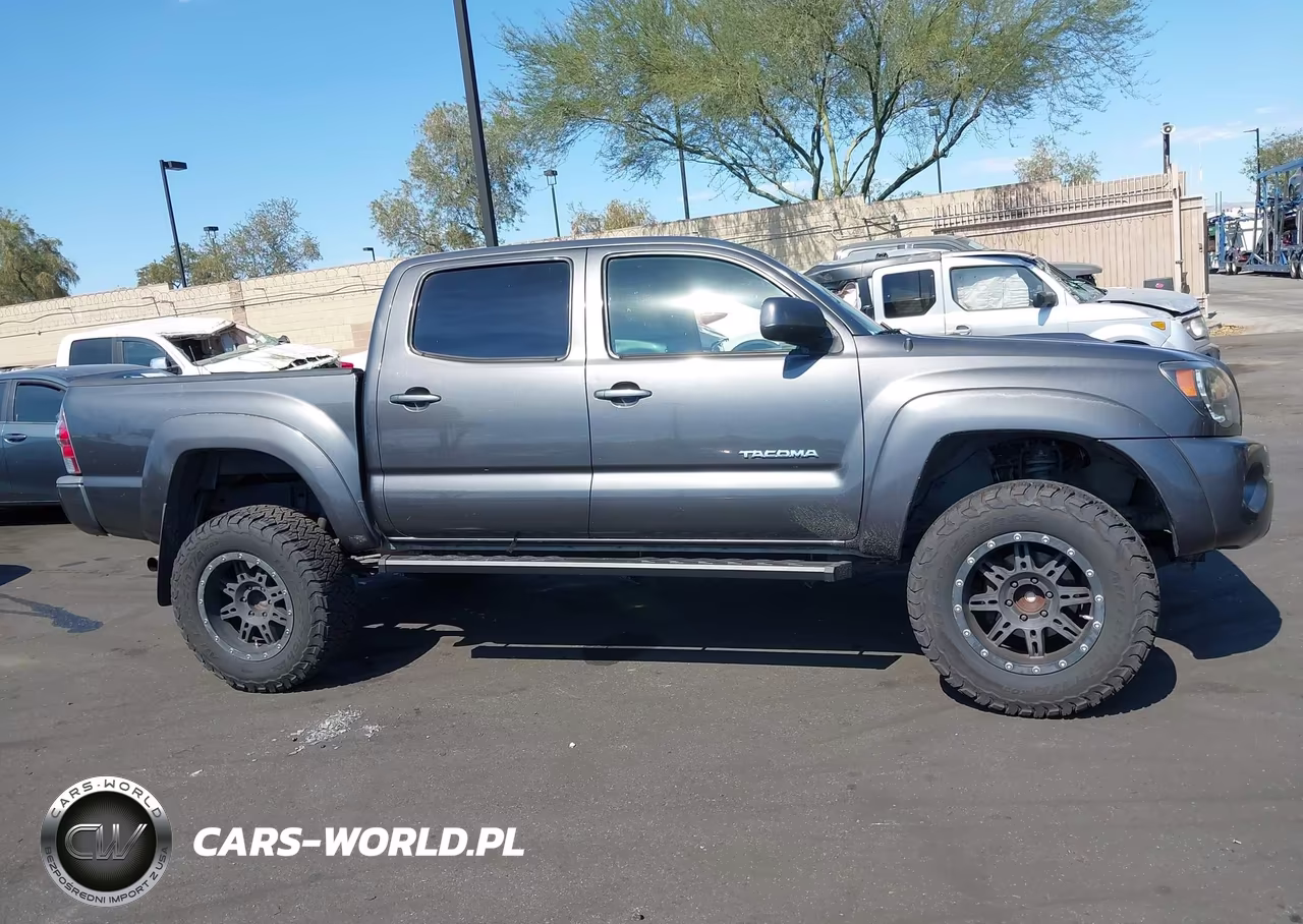 2010 Toyota Tacoma Prerunner V6 VIN:3TMJU4GN8AM096900 - 14