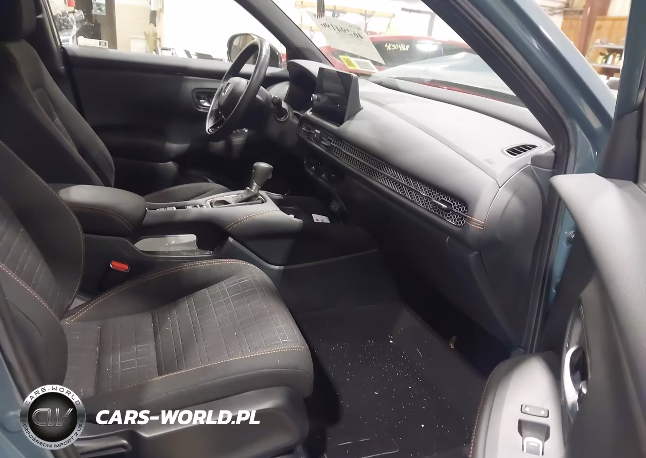 2026 Honda Hr-V Awd Sport VIN:3CZRZ2H50TM713209 - 5