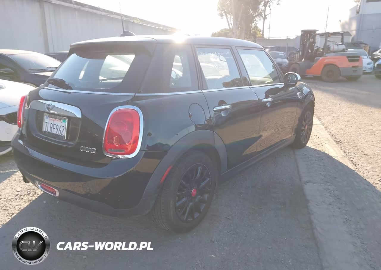 2015 Mini Hardtop Cooper VIN:WMWXS5C57FT832940 - 4