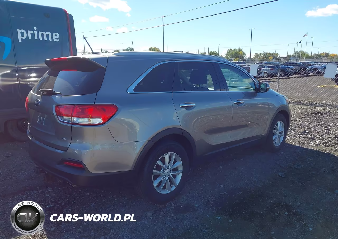 2017 Kia Sorento 2.4L Lx VIN:5XYPGDA35HG204034 - 4