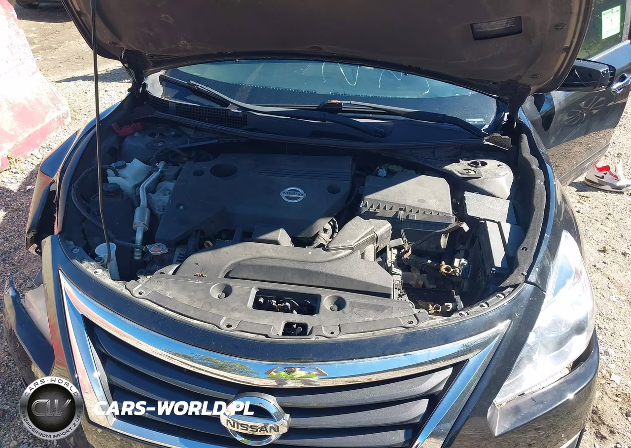 2015 Nissan Altima 2.5 S VIN:1N4AL3AP0FN368303 - 10