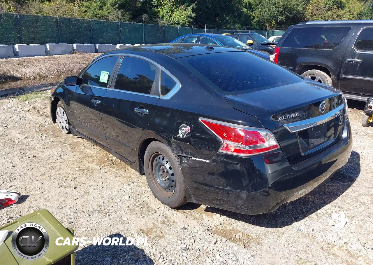 2015 Nissan Altima 2.5 S VIN:1N4AL3AP0FN368303 - 3