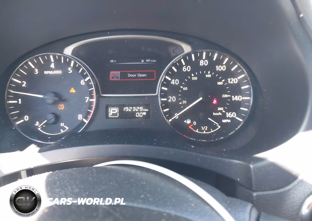 2015 Nissan Altima 2.5 S VIN:1N4AL3AP0FN368303 - 7