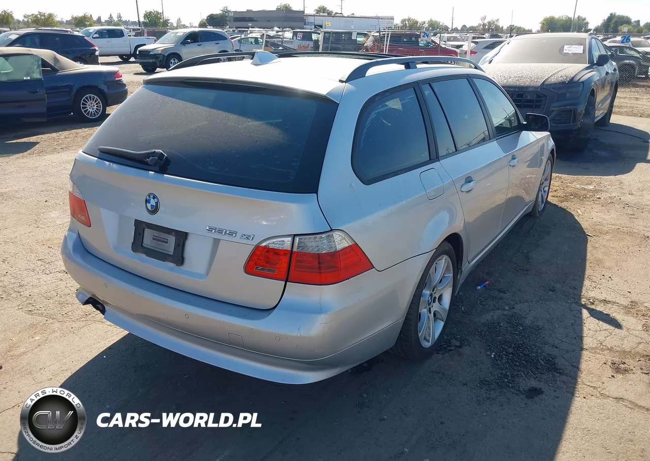 2008 BMW 535Xi VIN:WBAPT73548CX00696 - 4