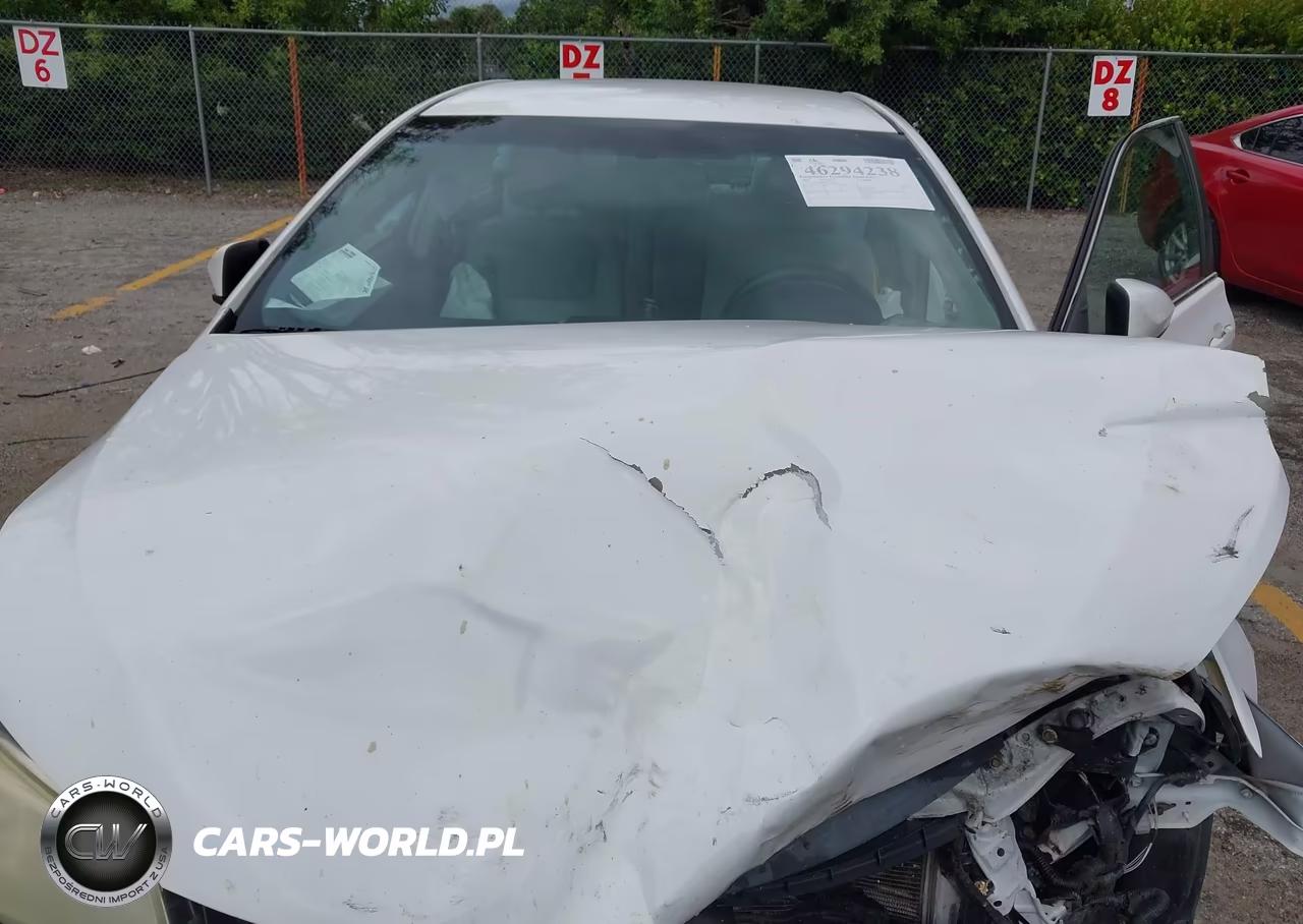2016 Toyota Camry Le VIN:4T1BF1FK0GU154423 - 10