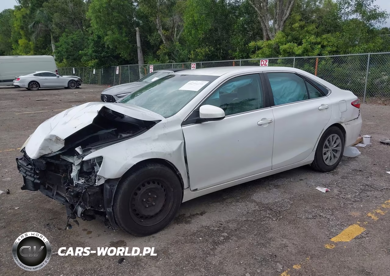 2016 Toyota Camry Le VIN:4T1BF1FK0GU154423 - 2