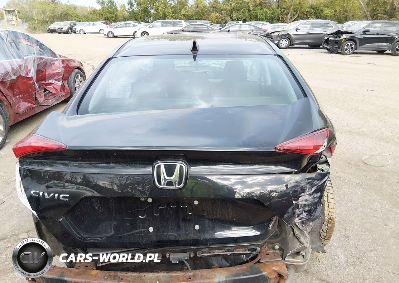 2018 Honda Civic Ex VIN:19XFC2F77JE043924 - 16