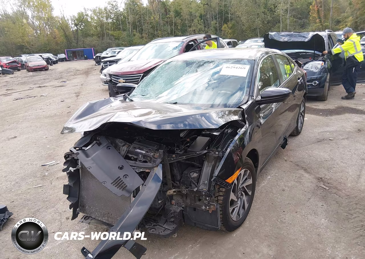 2018 Honda Civic Ex VIN:19XFC2F77JE043924 - 2