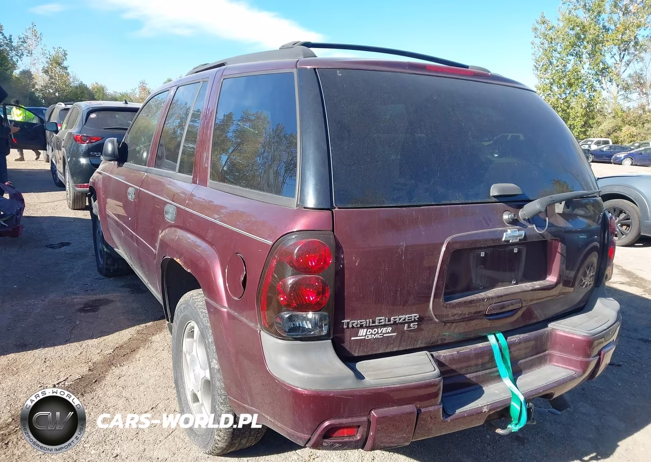 2007 Chevrolet Trailblazer Ls VIN:1GNDT13SX72171534 - 3
