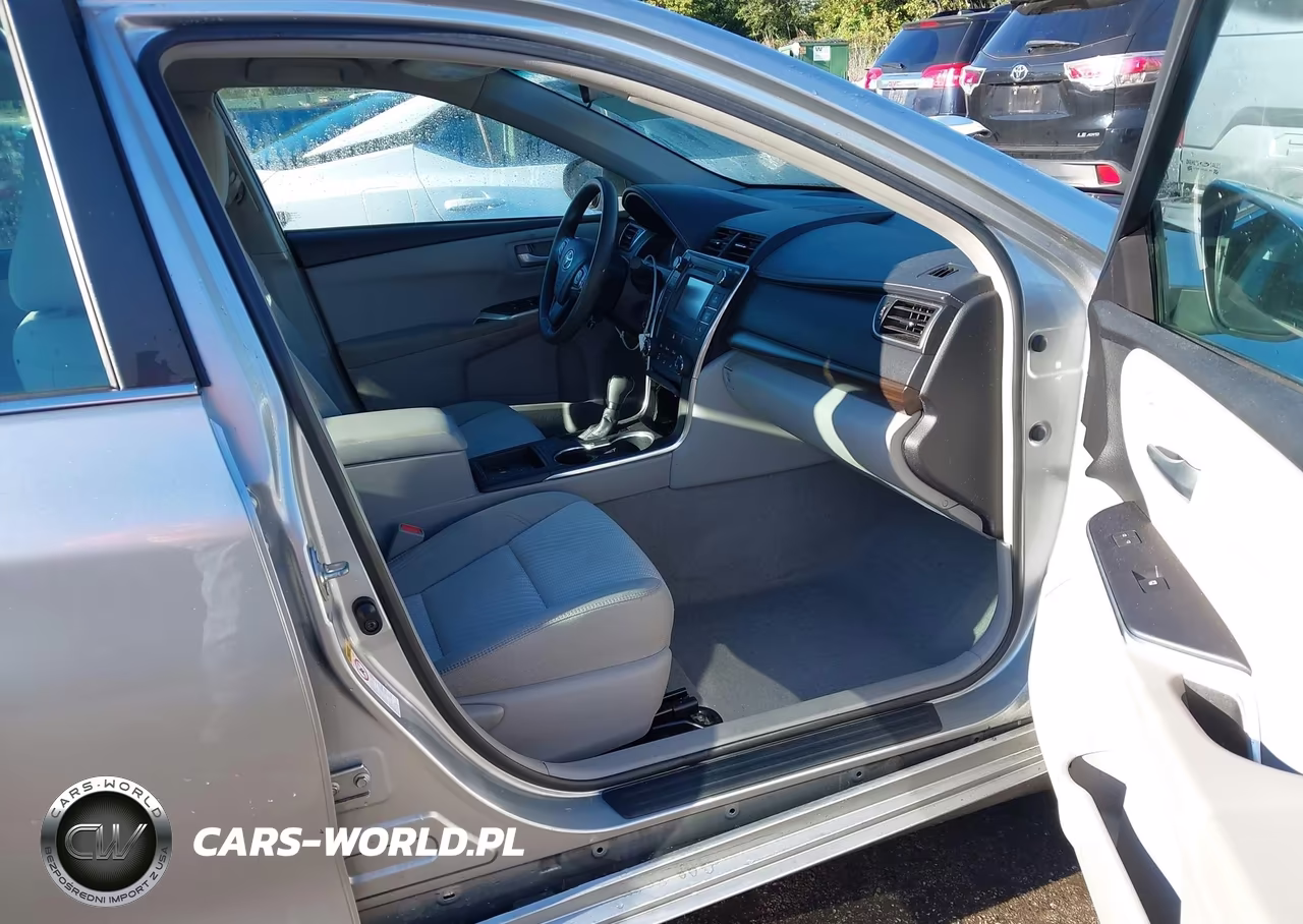 2016 Toyota Camry Le VIN:4T4BF1FK6GR530113 - 5