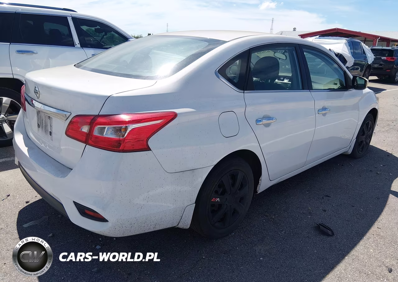 2018 Nissan Sentra S VIN:3N1AB7AP7JY216540 - 4