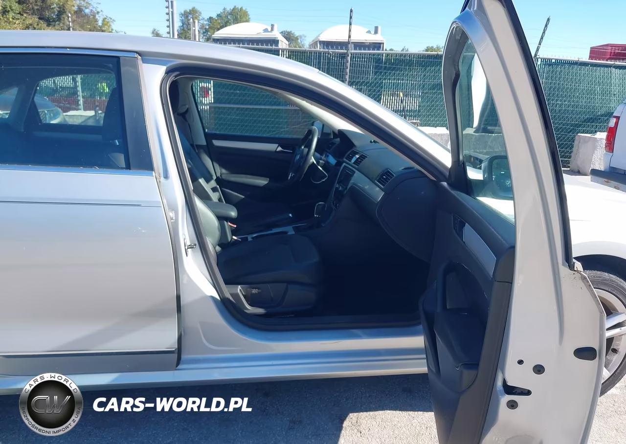 2013 Volkswagen Passat 2.0L Tdi Se VIN:1VWBN7A31DC103487 - 5