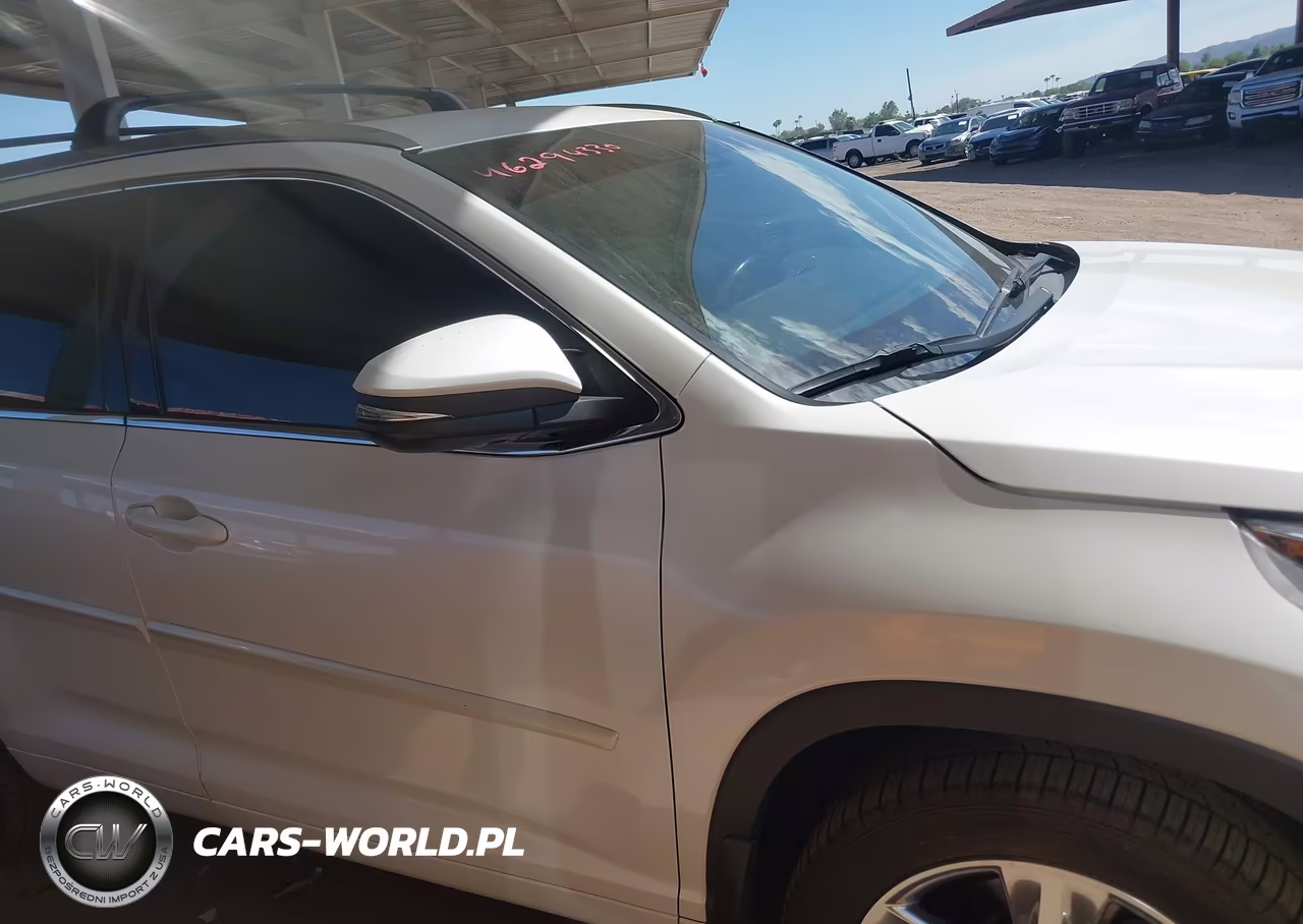 2018 Toyota Highlander Limited VIN:5TDDZRFH0JS865185 - 13