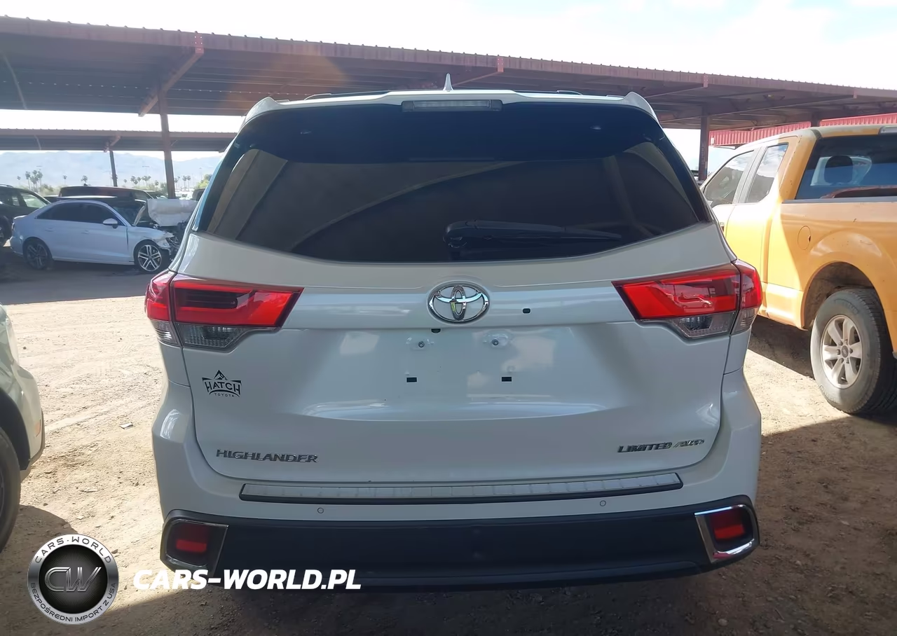 2018 Toyota Highlander Limited VIN:5TDDZRFH0JS865185 - 16