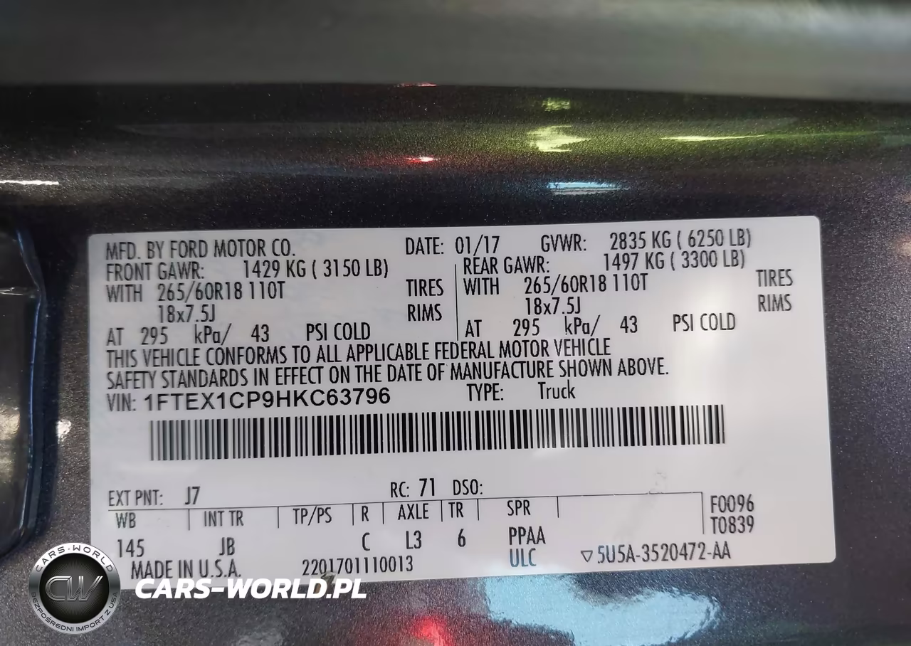 2017 Ford F-150 Xlt VIN:1FTEX1CP9HKC63796 - 9