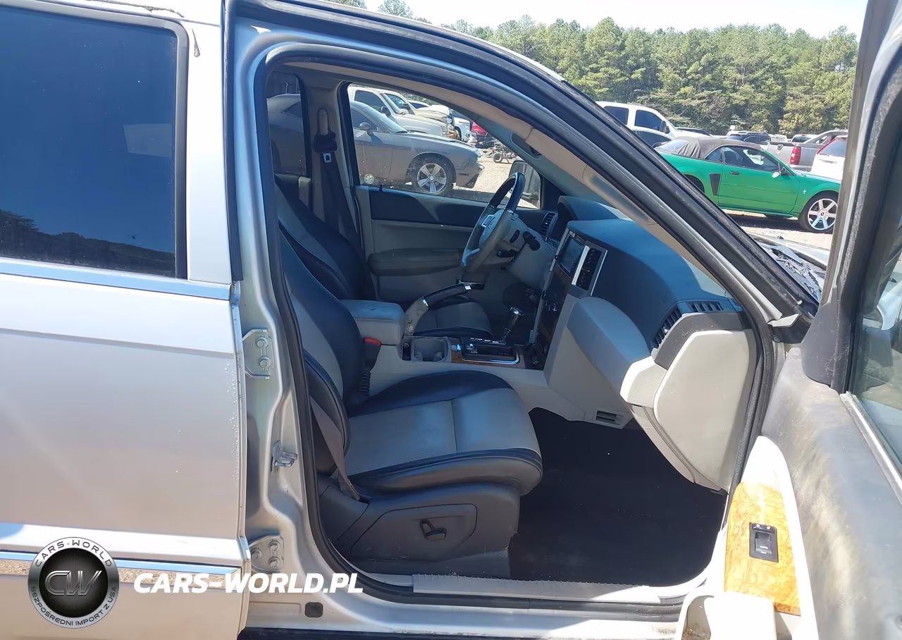 2008 Jeep Grand Cherokee Limited VIN:1J8HR58288C177958 - 5