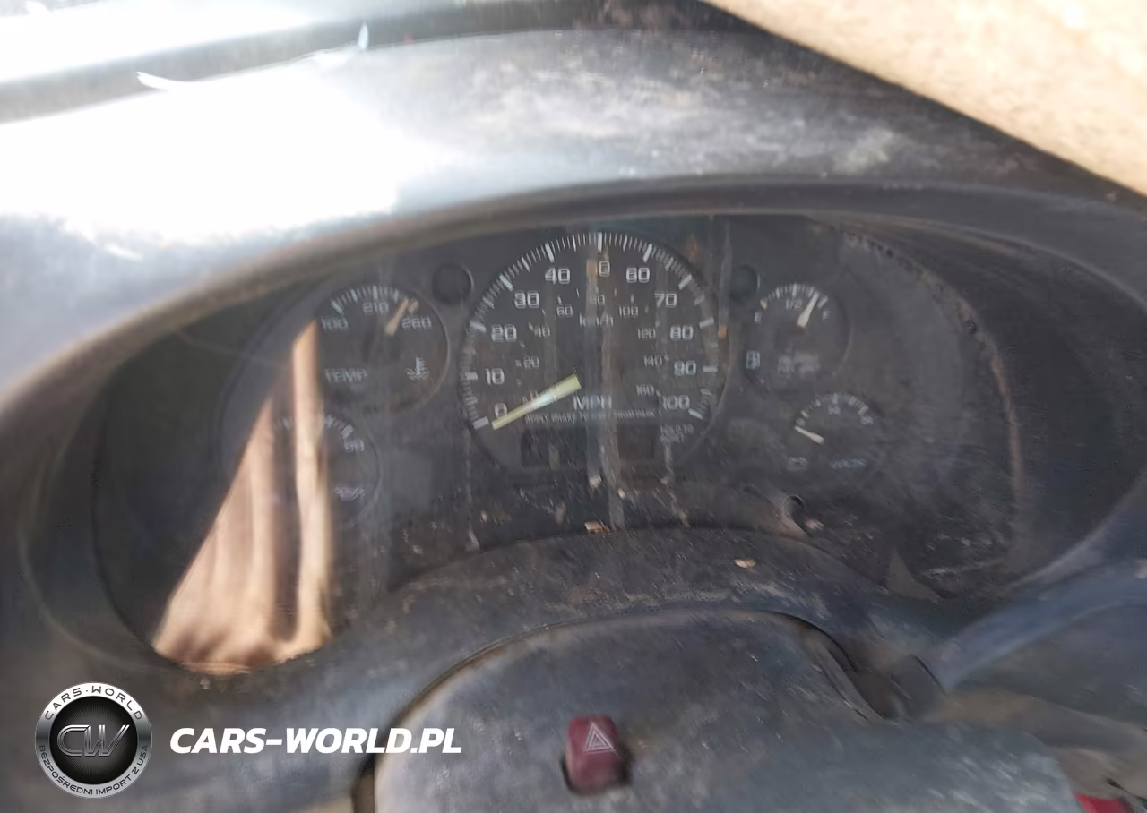 1998 Chevrolet Blazer VIN:1GNDT13W0WK106354 - 7