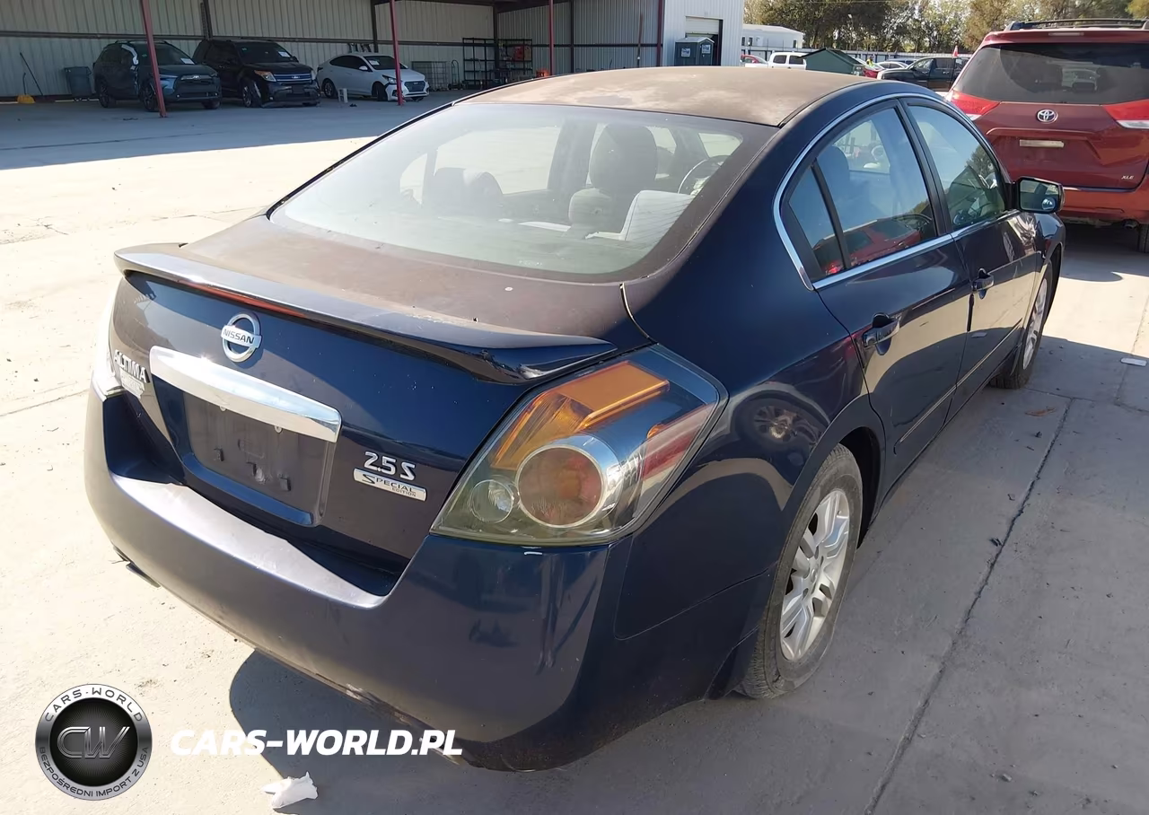 2011 Nissan Altima 2.5 S VIN:1N4AL2AP0BN512873 - 4