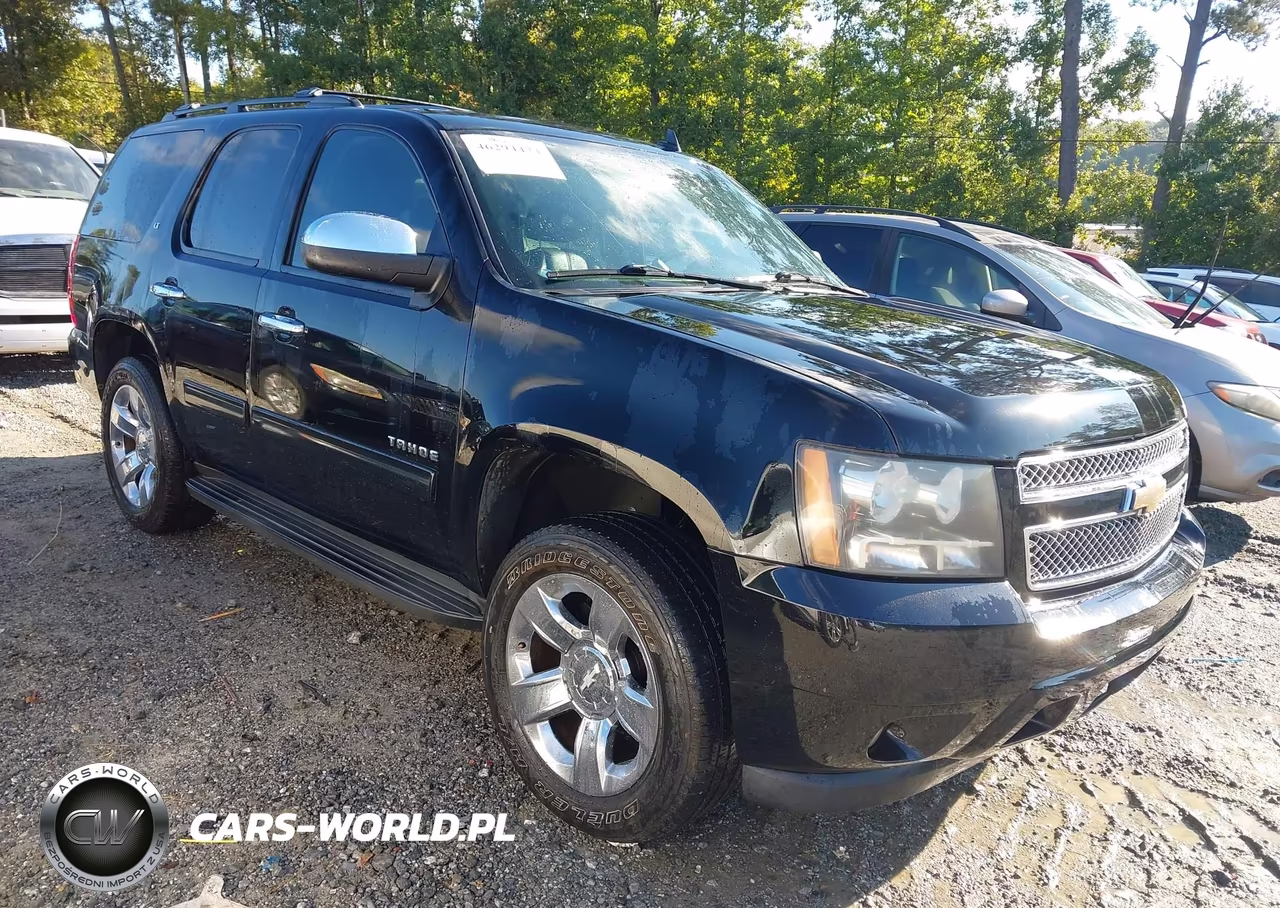 2010 Chevrolet Tahoe Lt VIN:1GNMCBE31AR243361 - 1
