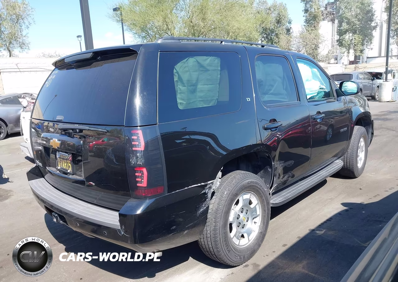 2013 Chevrolet Tahoe Lt VIN:1GNSKBE01DR196580 - 4