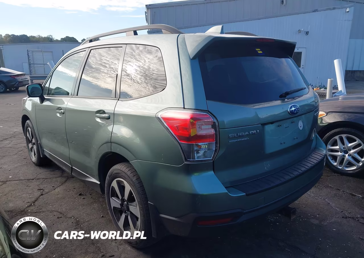 2015 Subaru Forester VIN:JF2SJAGC2JH613379 - 3