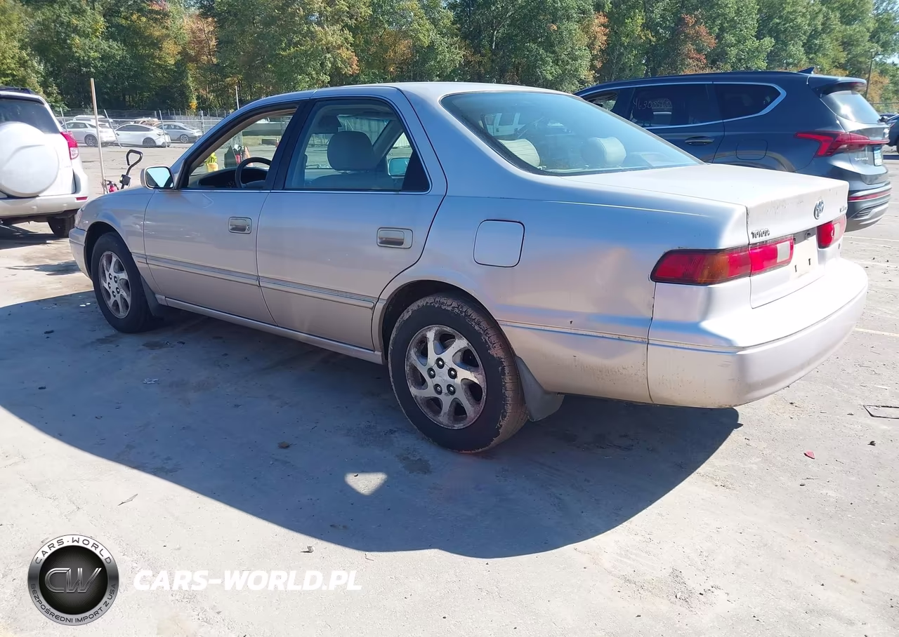 1997 Toyota Camry Xle V6 VIN:4T1BF22K9VU025265 - 3