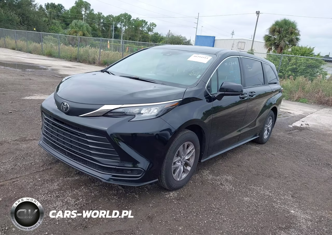 2026 Toyota Sienna Le VIN:5TDKRKECXTS335300 - 2
