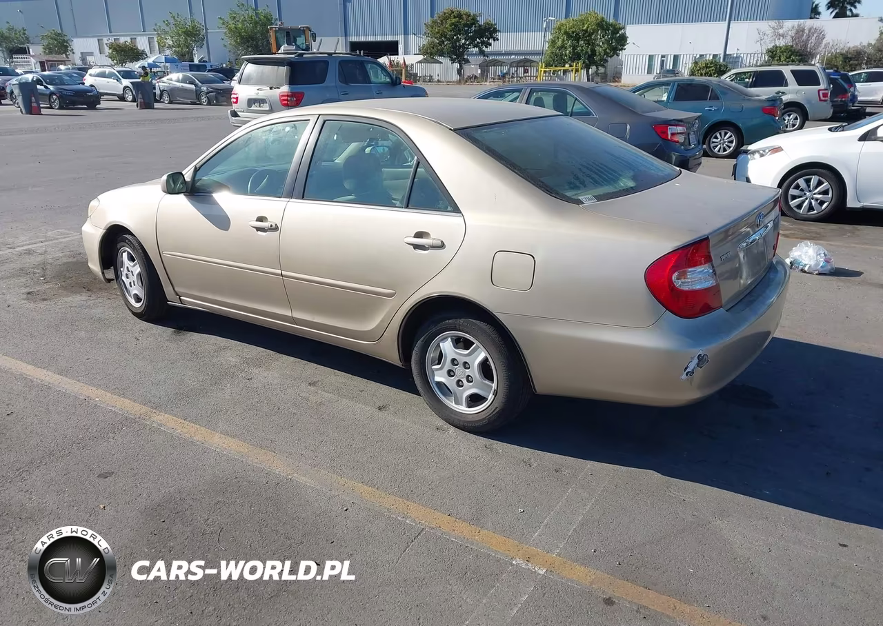 2002 Toyota Camry Le V6 VIN:4T1BF30KX2U003036 - 3