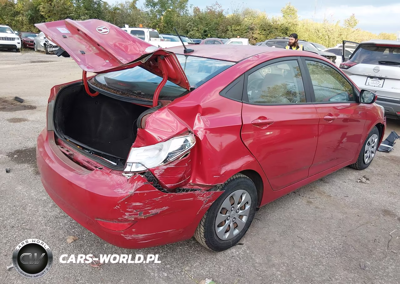 2017 Hyundai Accent Se VIN:KMHCT4AE4HU251562 - 4