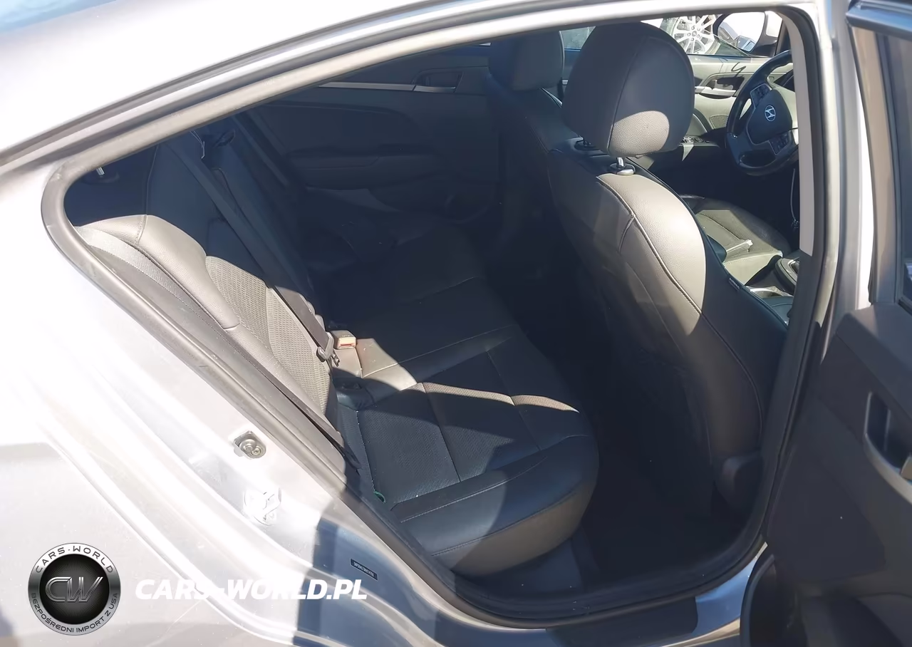 2017 Hyundai Elantra Limited VIN:5NPD84LF0HH114760 - 8
