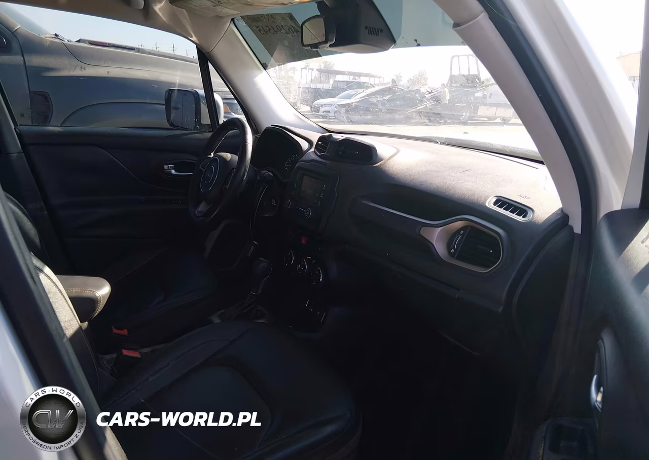 2016 Jeep Renegade Limited VIN:ZACCJADT8GPC92361 - 5