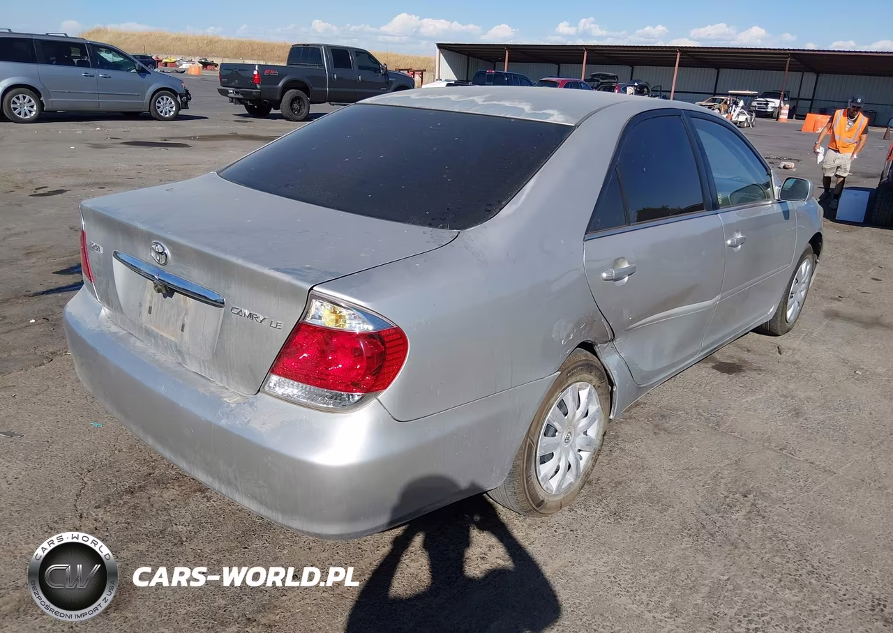 2006 Toyota Camry Le VIN:4T1BE30K76U161486 - 4