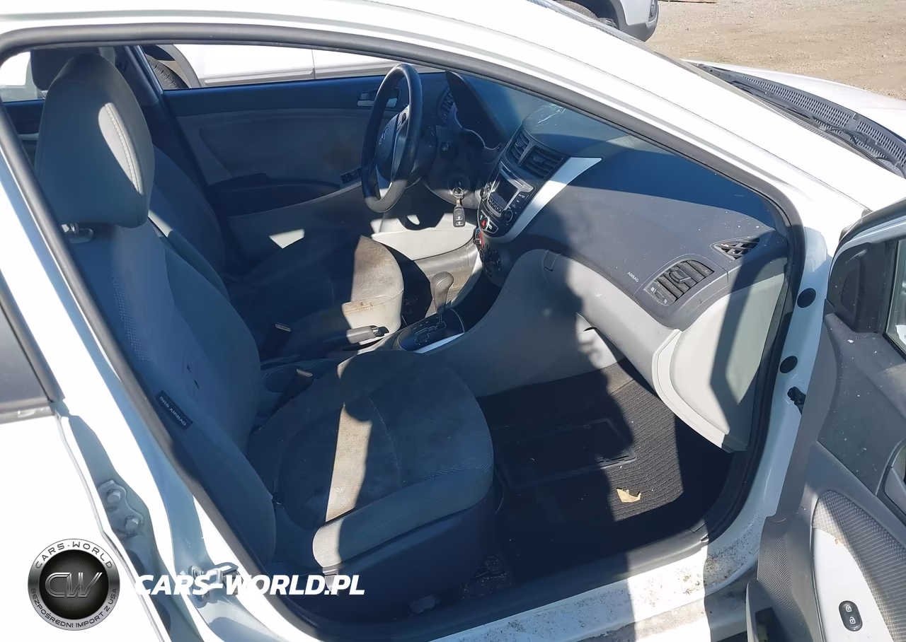 2014 Hyundai Accent Gs VIN:KMHCT5AE5EU193804 - 5