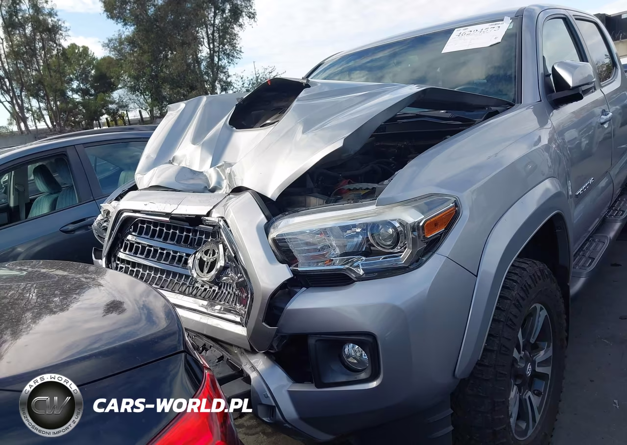 2017 Toyota Tacoma Trd Sport VIN:3TMAZ5CN7HM039000 - 12