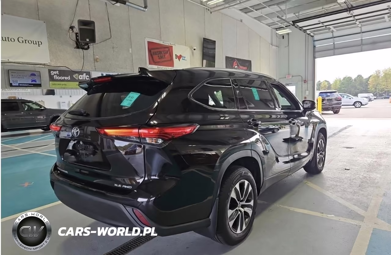 2021 Toyota Highlander Xle VIN:5TDHZRBH9MS059776 - 4