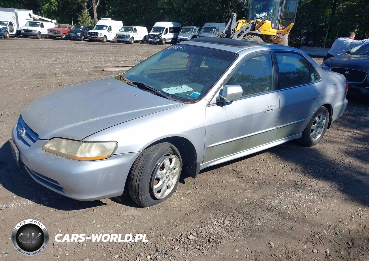 2001 Honda Accord 2.3 Ex VIN:1HGCG66881A017232 - 2