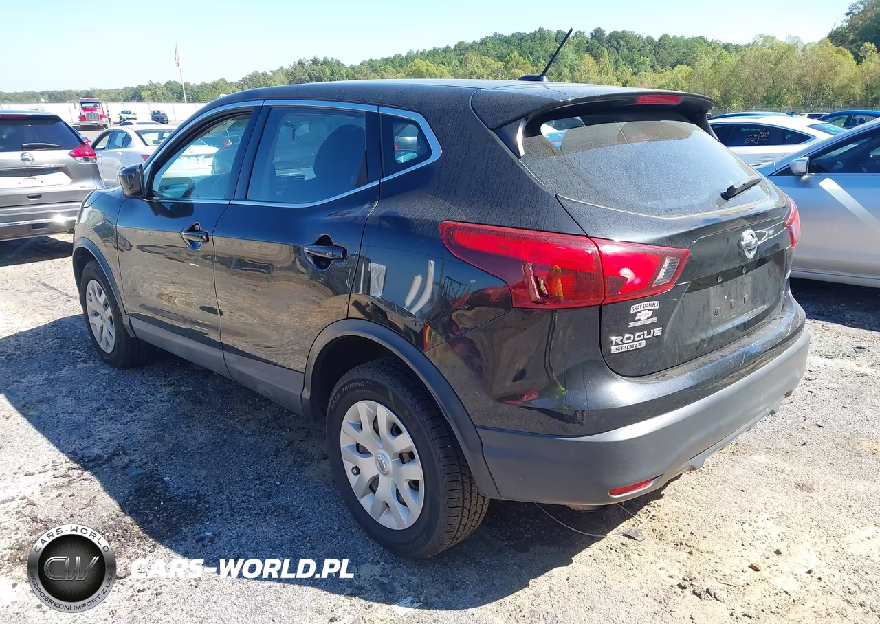 2019 Nissan Rogue Sport S VIN:JN1BJ1CR1KW620204 - 3