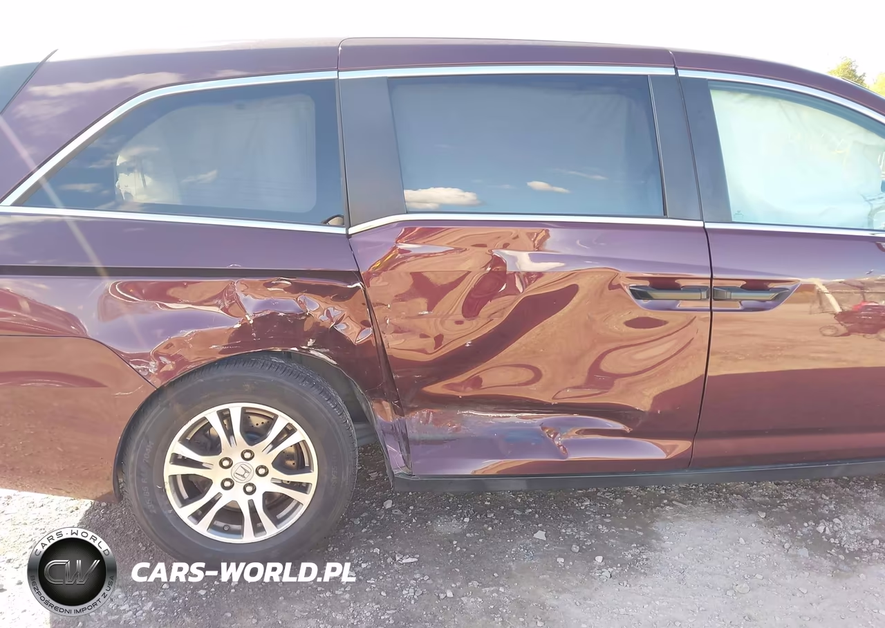 2013 Honda Odyssey Lx VIN:5FNRL5H25DB070831 - 6